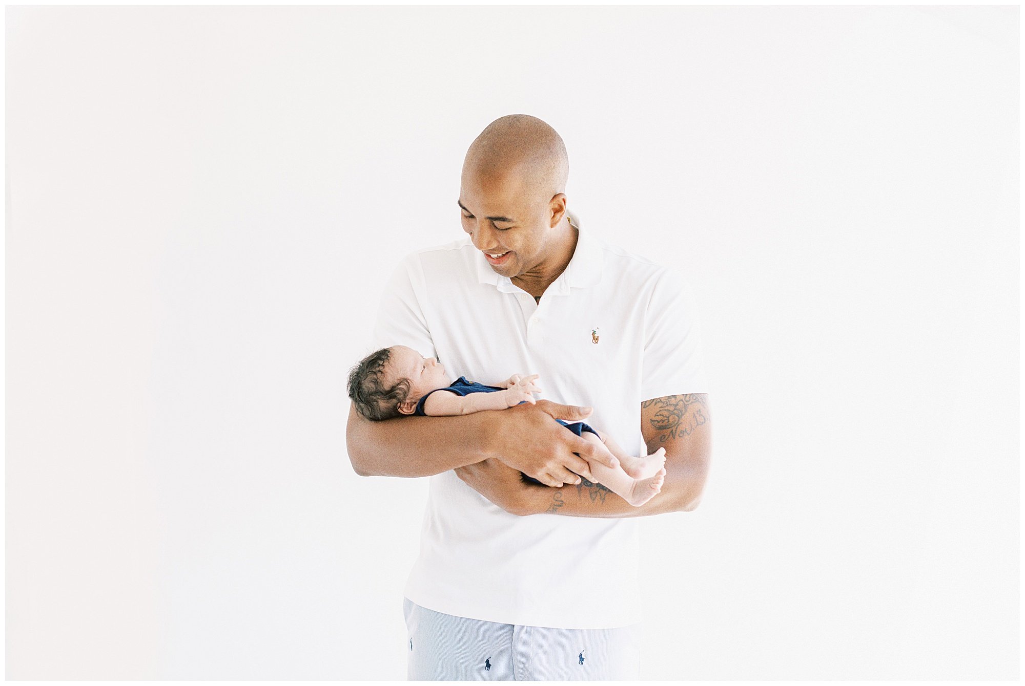 white-studio-newborn-portraits.jpg