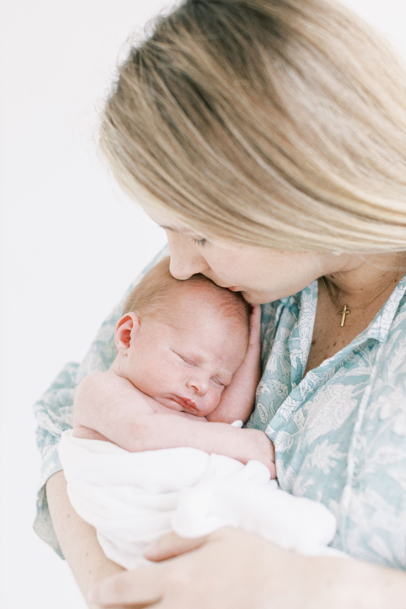 natural-light-newborn-photography.jpg