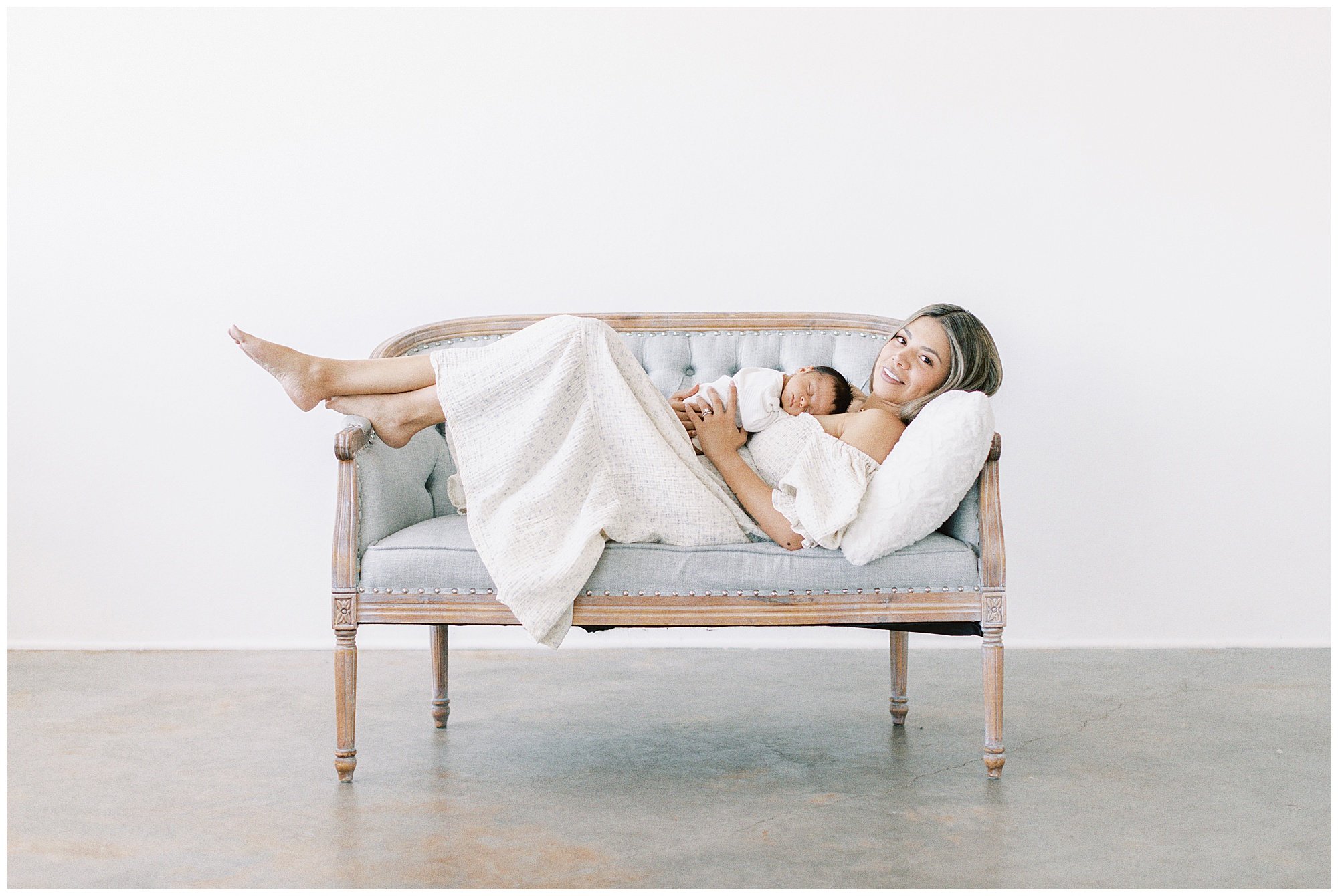 mom-and-newborn-on-couch.jpg