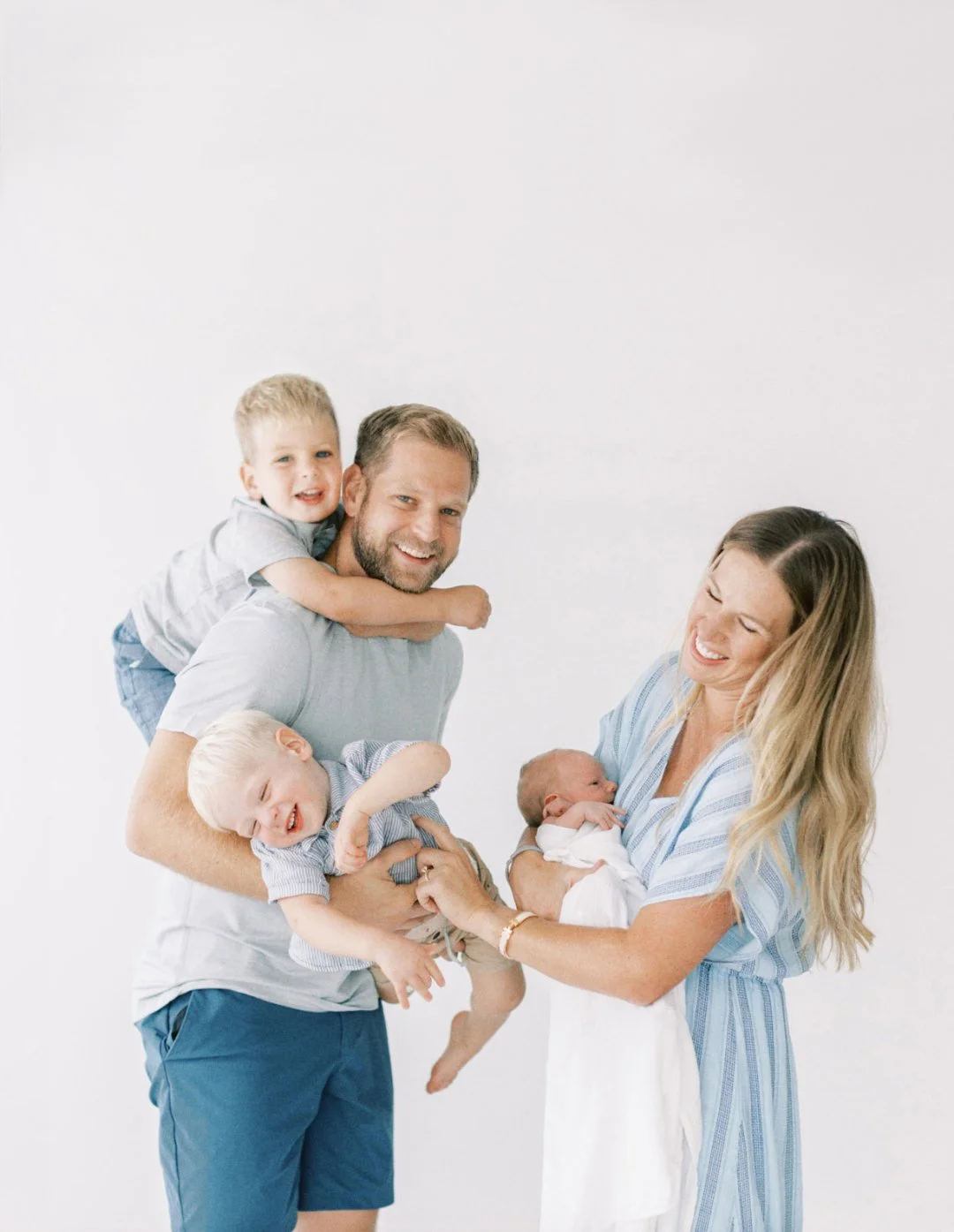 Making it look like raising 3 boys is a piece of cake 😉