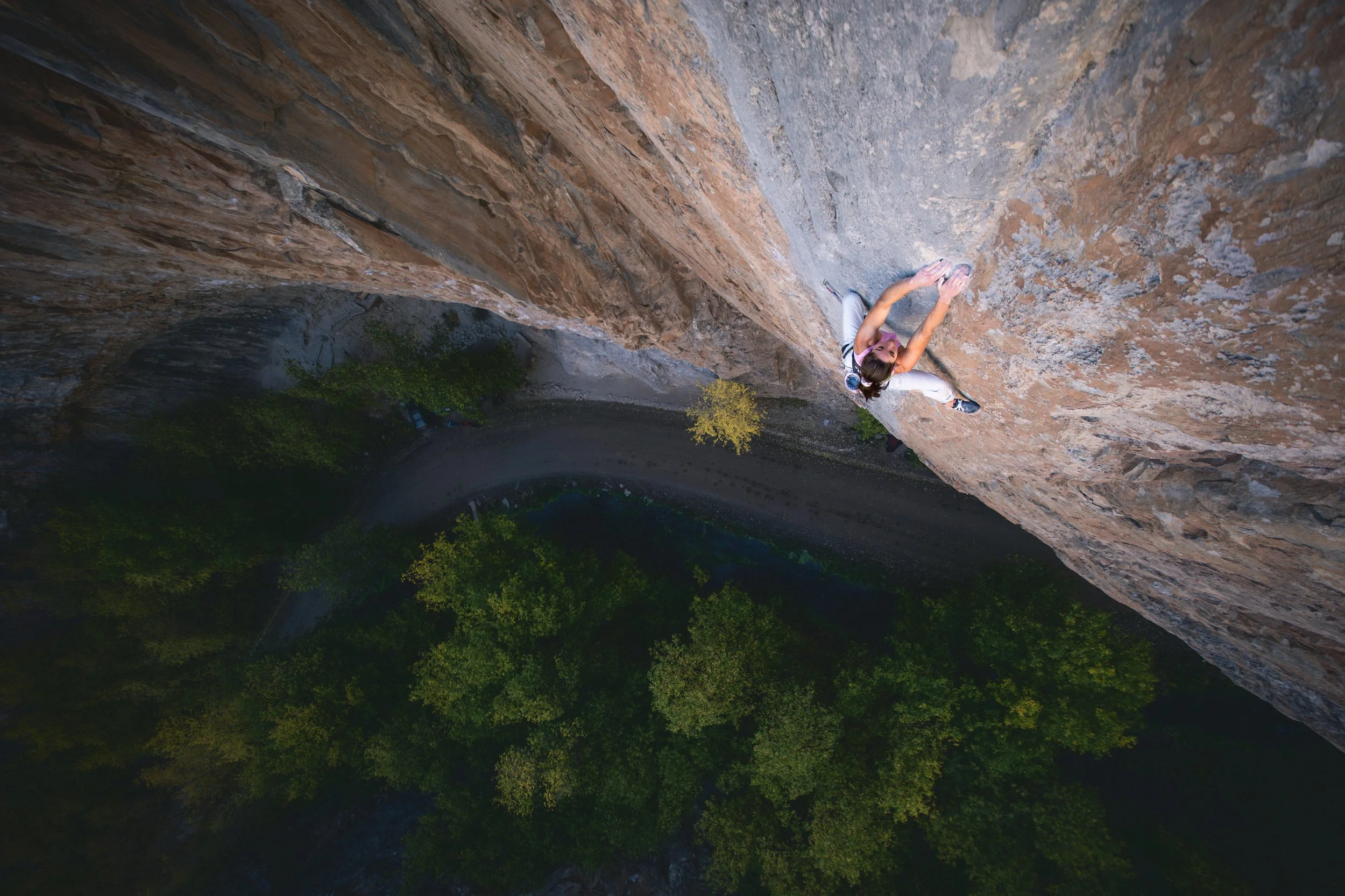 250929_LITHOS SL HARNESS_Kerzhner_DSC00874.ARW.jpg