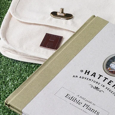 HATTERS WHITE INK BOXBOARD BOOK