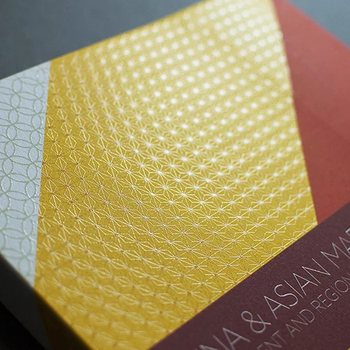 BRIGHT FOOD SPOT UV BROCHURE WITH FOLDER