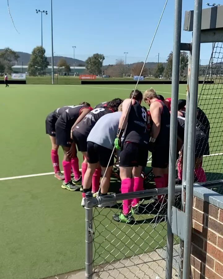 WE WON BRONZE!!!!
Congratulations to our Unisport Nationals Mens team for winning bronze in the competition this year.

2-2 after full time. 
4-4 after first lot of shootouts
Went to 1-1 with one of our attempts to come to seal the game. The wollongo