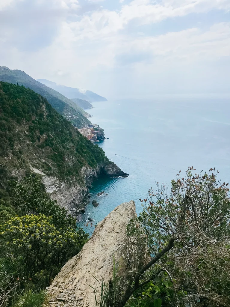 Spotting Vernazza from the hiking trail
