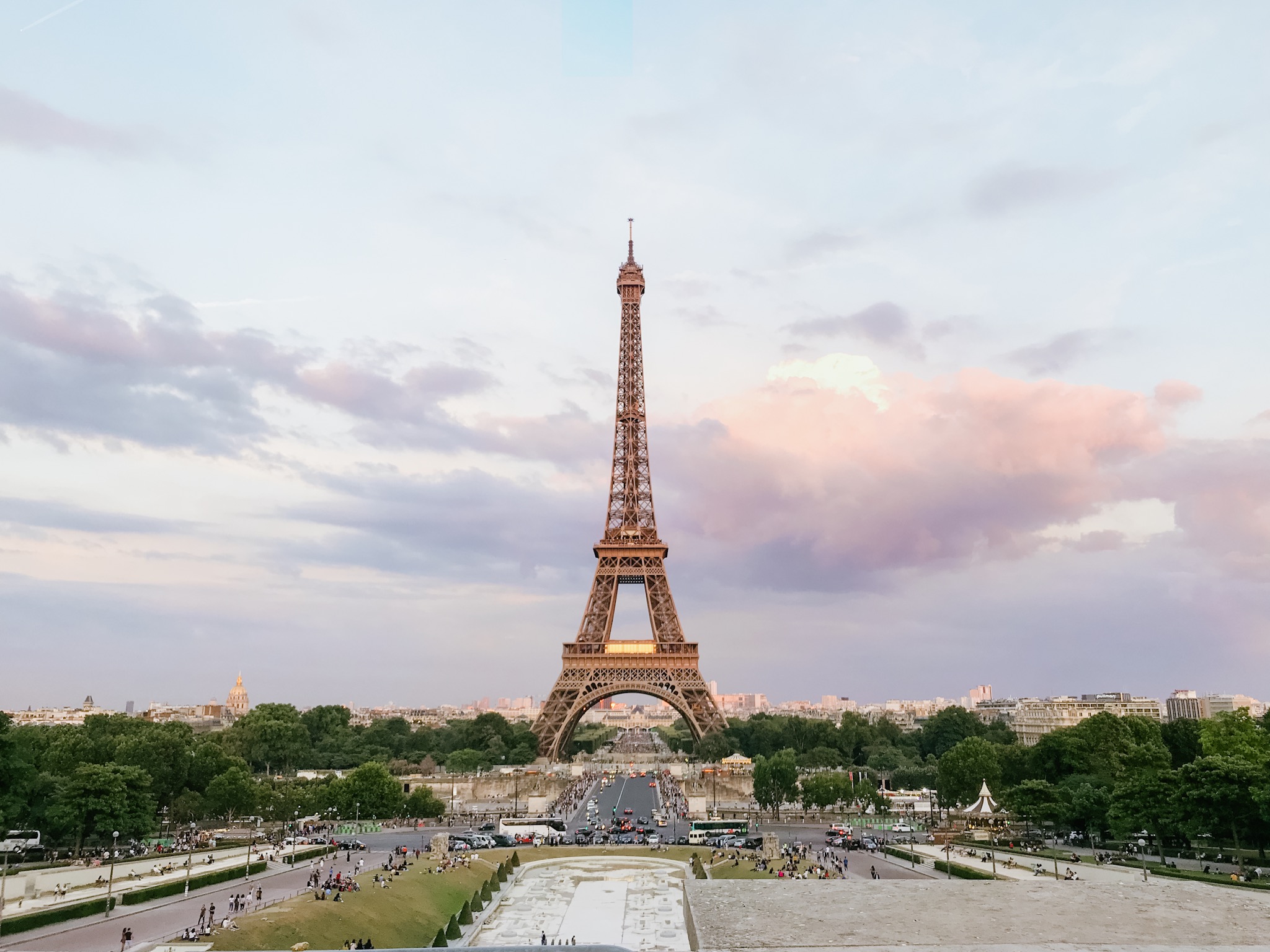 Travel Guide Paris France ϟ Gennean