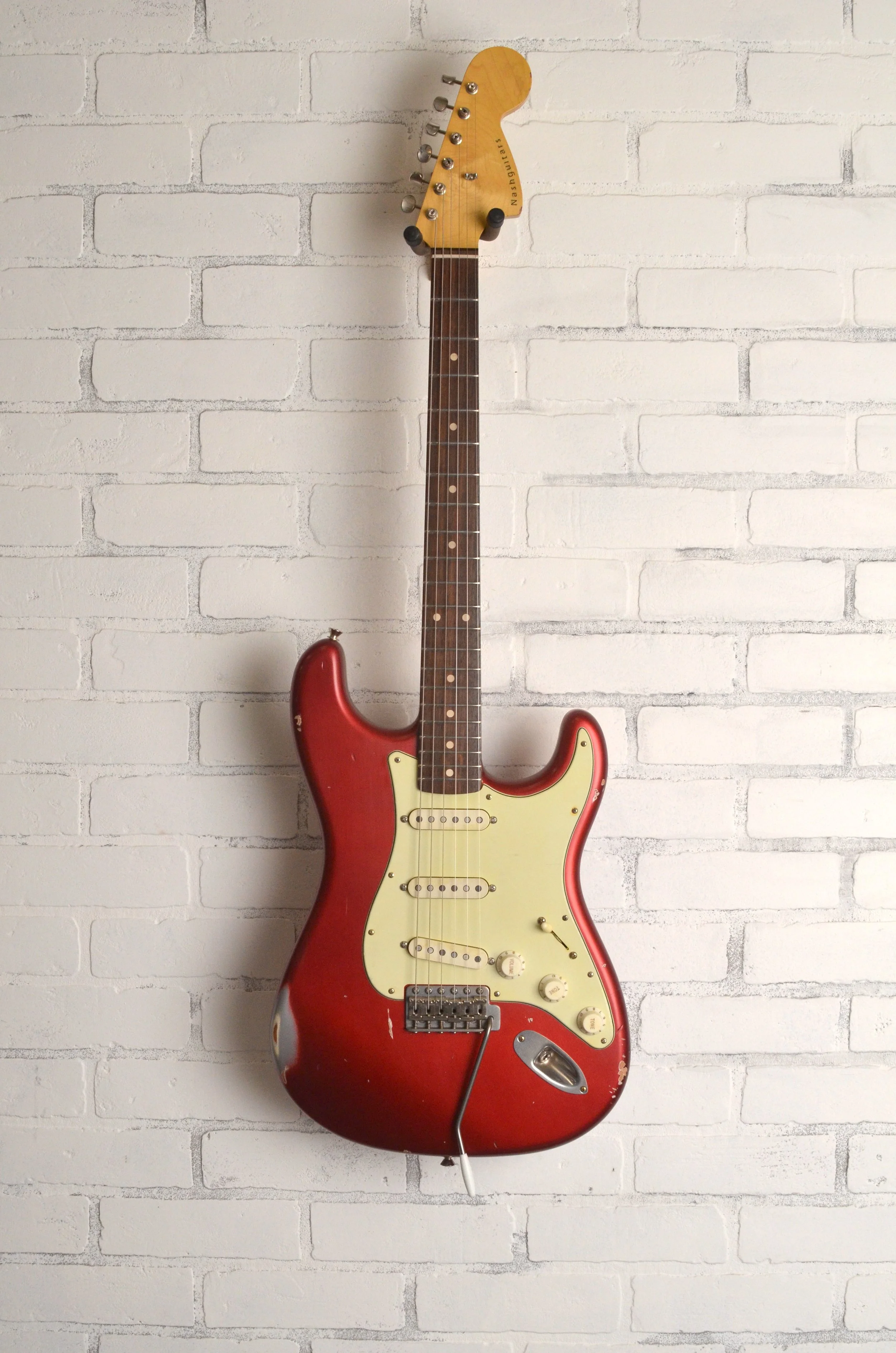 NG-6562 S67 Candy Apple Red