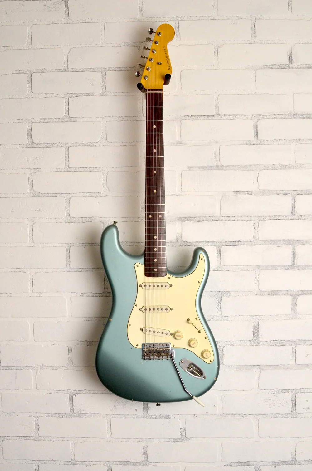 Available 2025 — Nashguitars