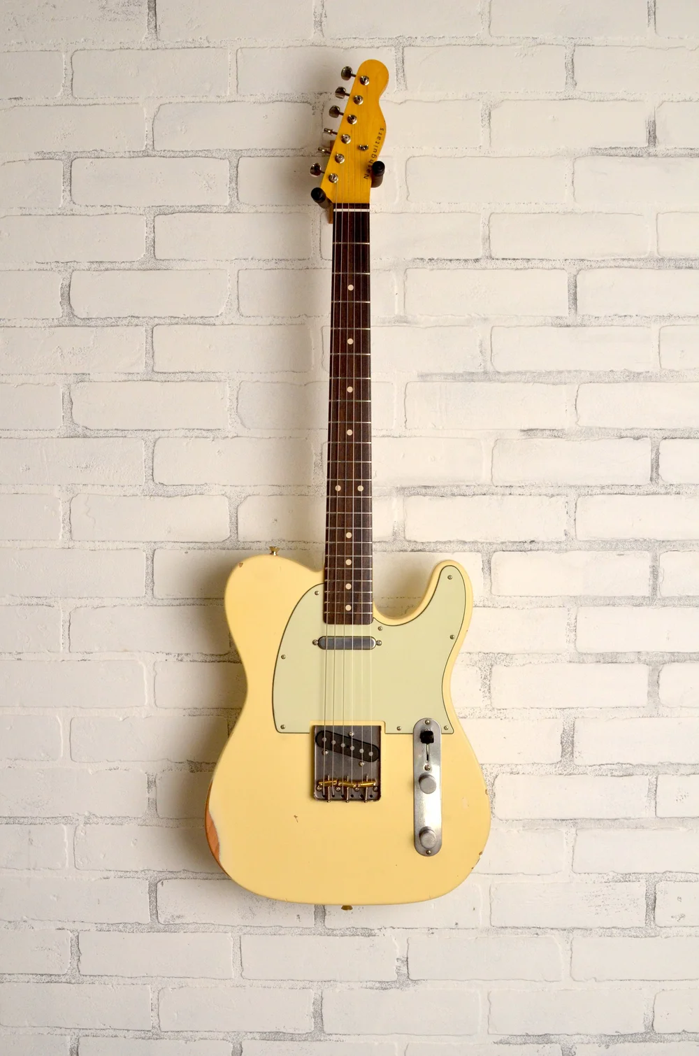 定価115000円　SAUL NASH S Available 2025 — Nashguitars