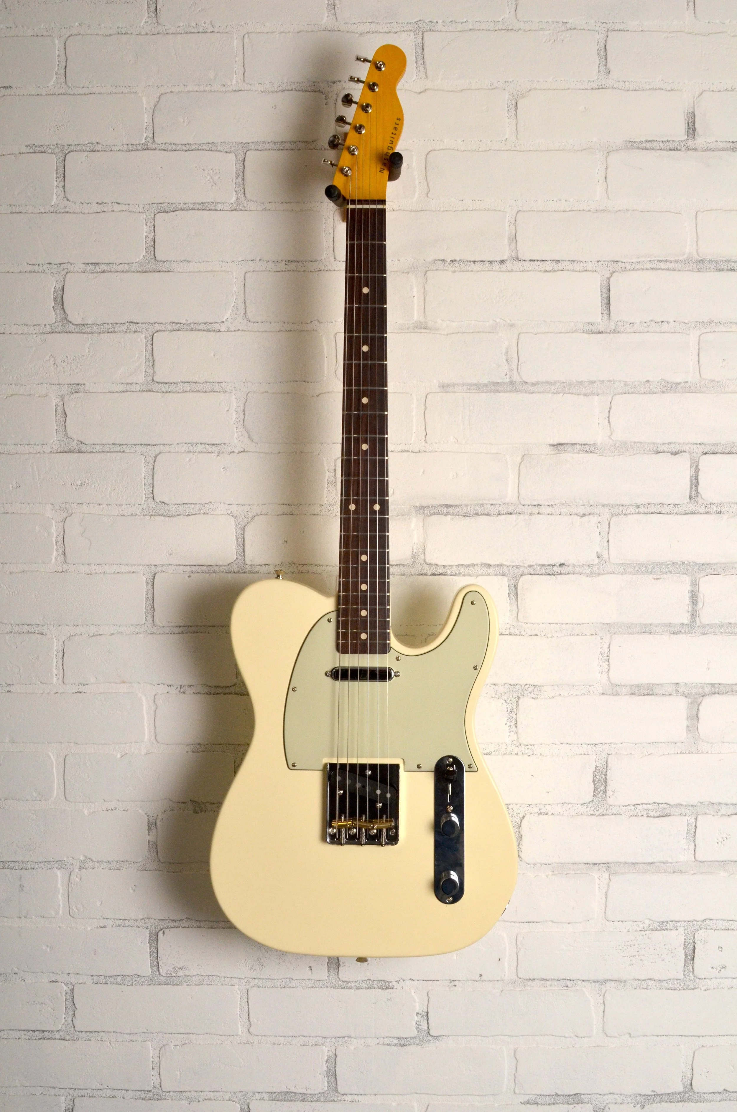 NG-6644 T63 Oly White