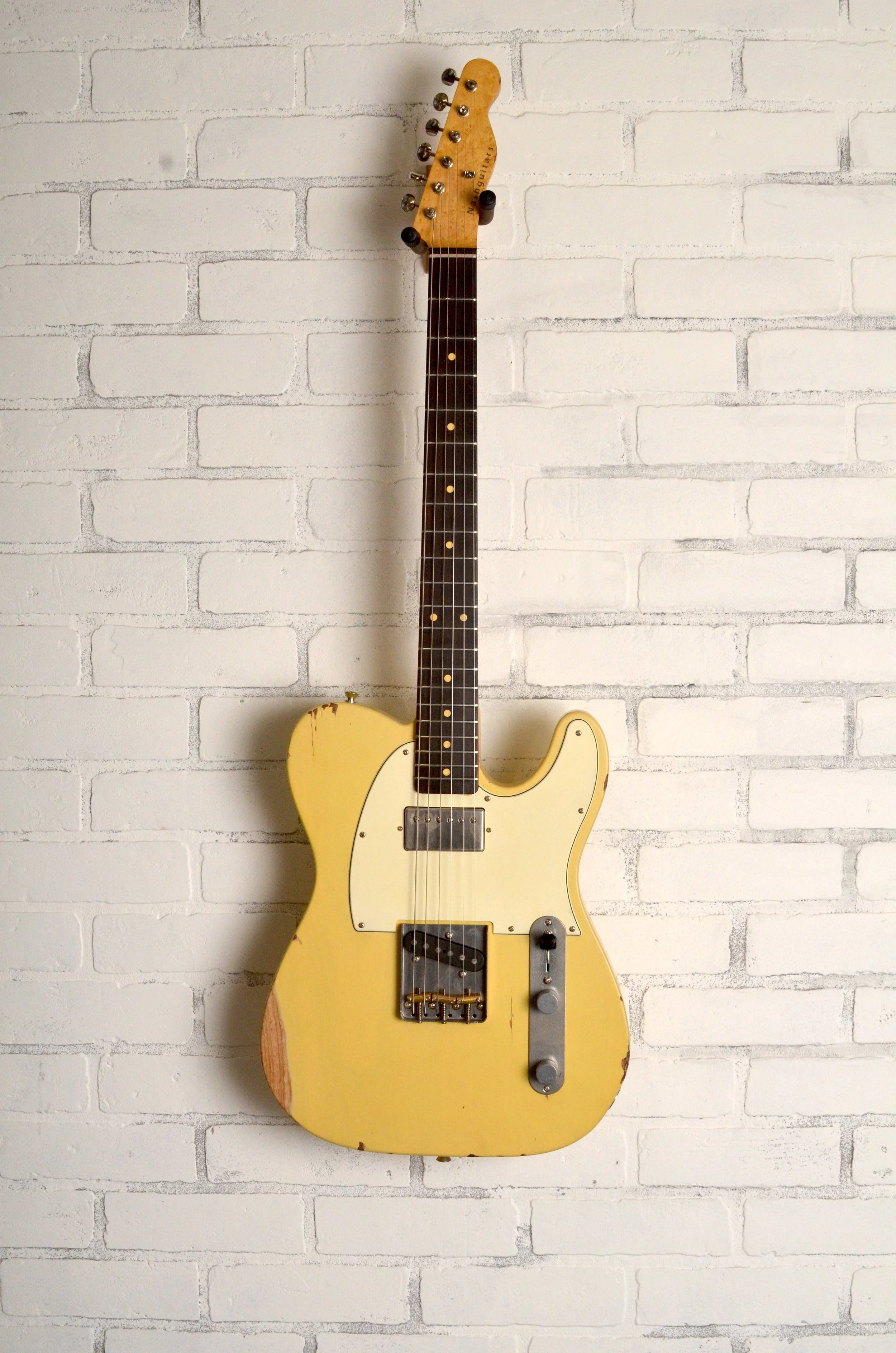 NG-65654 T63 Cream HBneck
