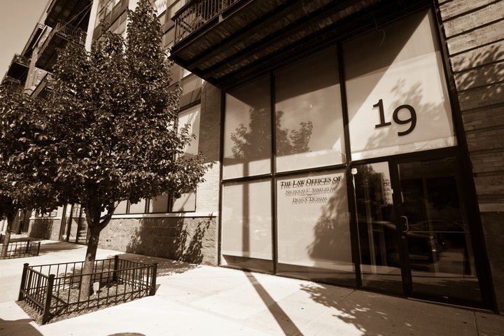 Syregelas & Kasmarick 19 North Green Street Chicago, Illinois 60607 312.243.0900 312.243.0901 (fax)