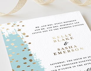 Bonus! Working with a planner sometimes gives you the opportunity to utilize a discount afforded to planners, like the program we're a part of with Minted! 