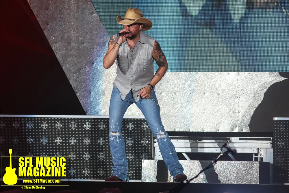 Jason Aldean - August 19, 2017 (71).jpg
