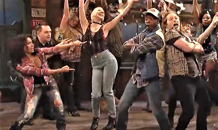 Featured Dancer in "Bar Fight" on Saturday Night Live