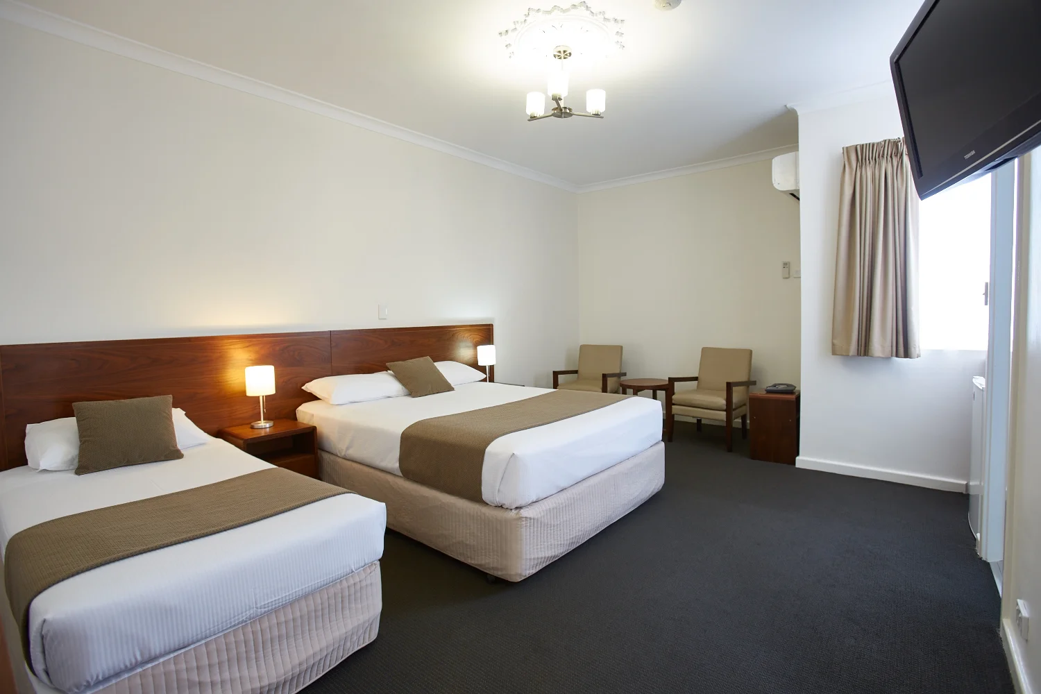 161125_RoseHotel_015.jpg