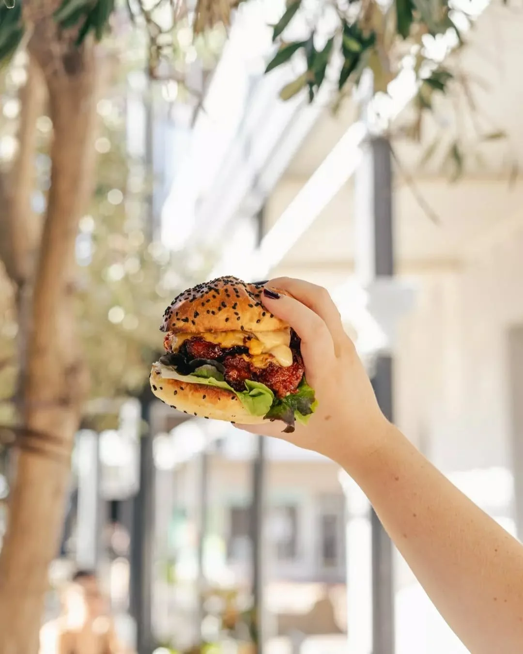 Delicious feeds are always on the menu at the Rose 🍔 

From daily specials to lunch deals worth leaving the office for, there&rsquo;s always something cooking.