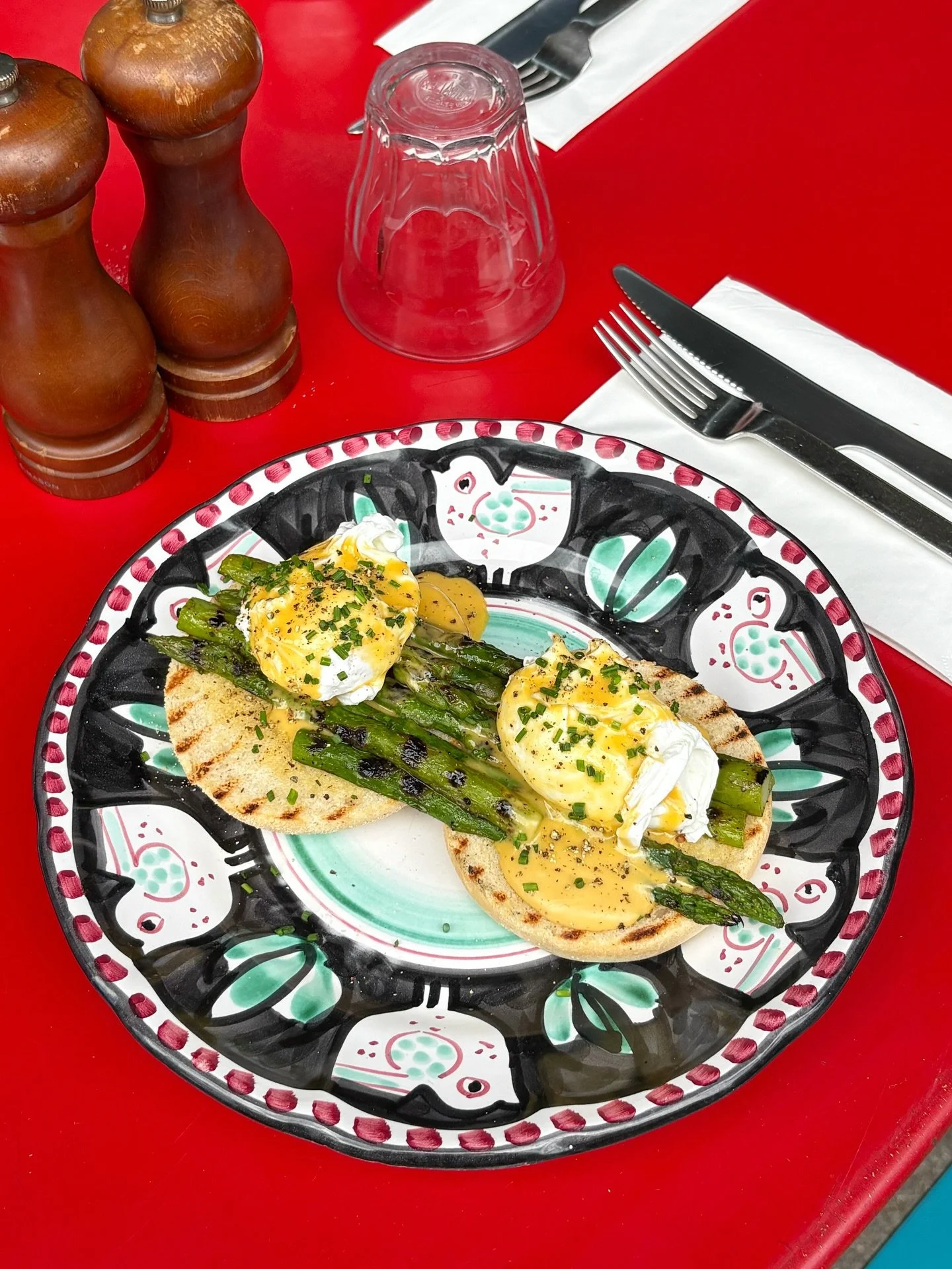 Who&rsquo;s ready for the bank holiday? ☕🍳

Make the most of the long weekend by joining us on the terrace for fresh coffee and a hearty Italian brunch. 

On Saturday &amp; Sunday, enjoy: 
✨Breakfast until 3pm
✨Brunch until 4pm

Book your table now 