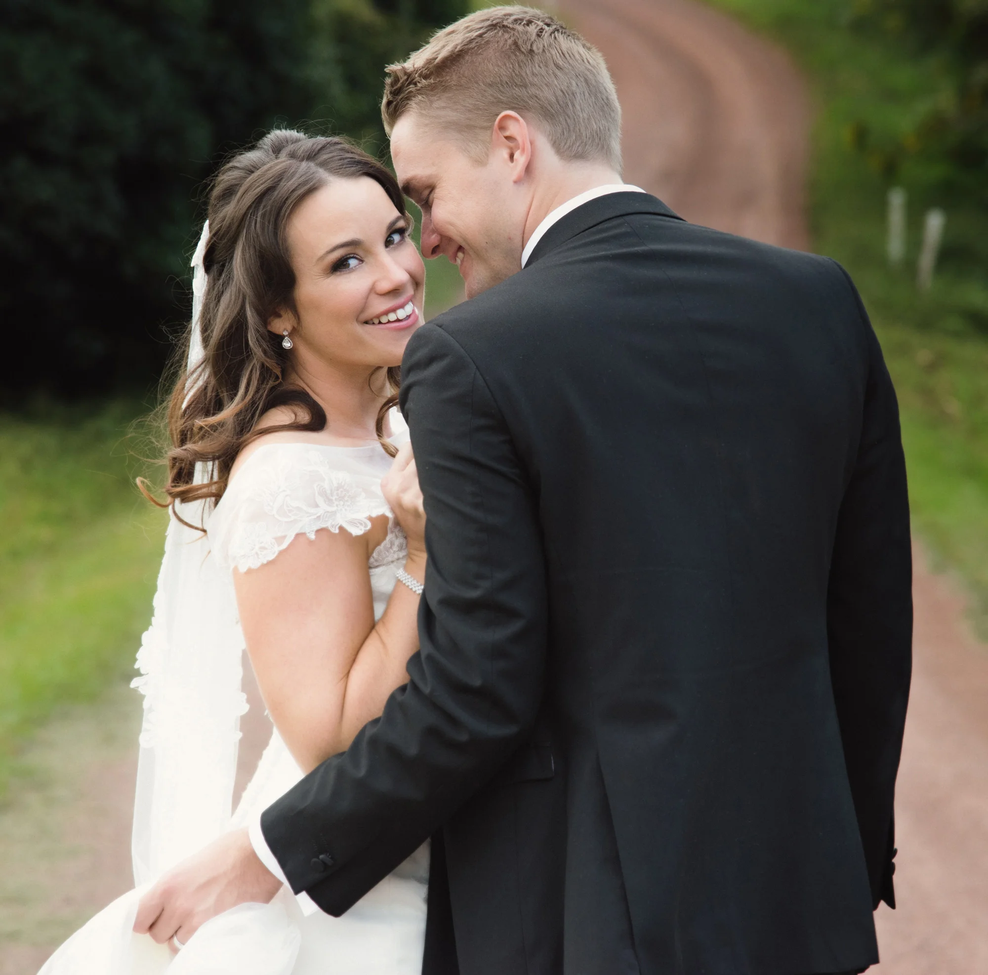 Hannah-&-Josh.jpg