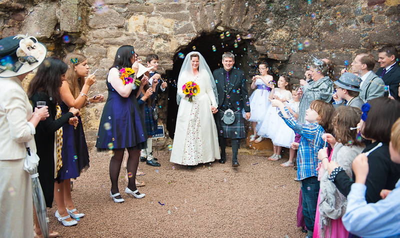 Alison-Jons-Wedding-at-Dirleton-Castle-1.jpg