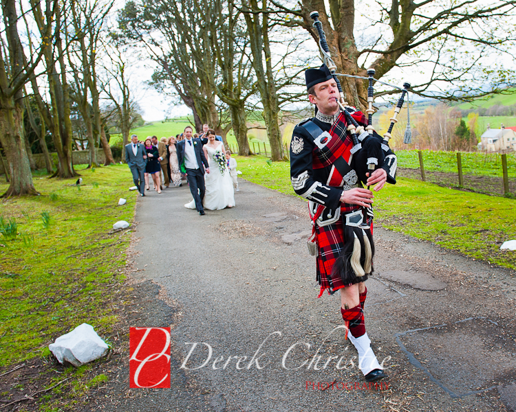 Alison-Richards-Wedding-at-Borthwick-Castle-55-of-82.jpg