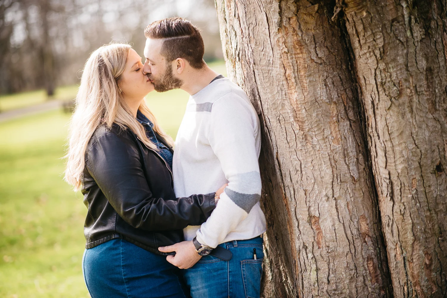 Tania & Dale Vogrie Park-30.jpg