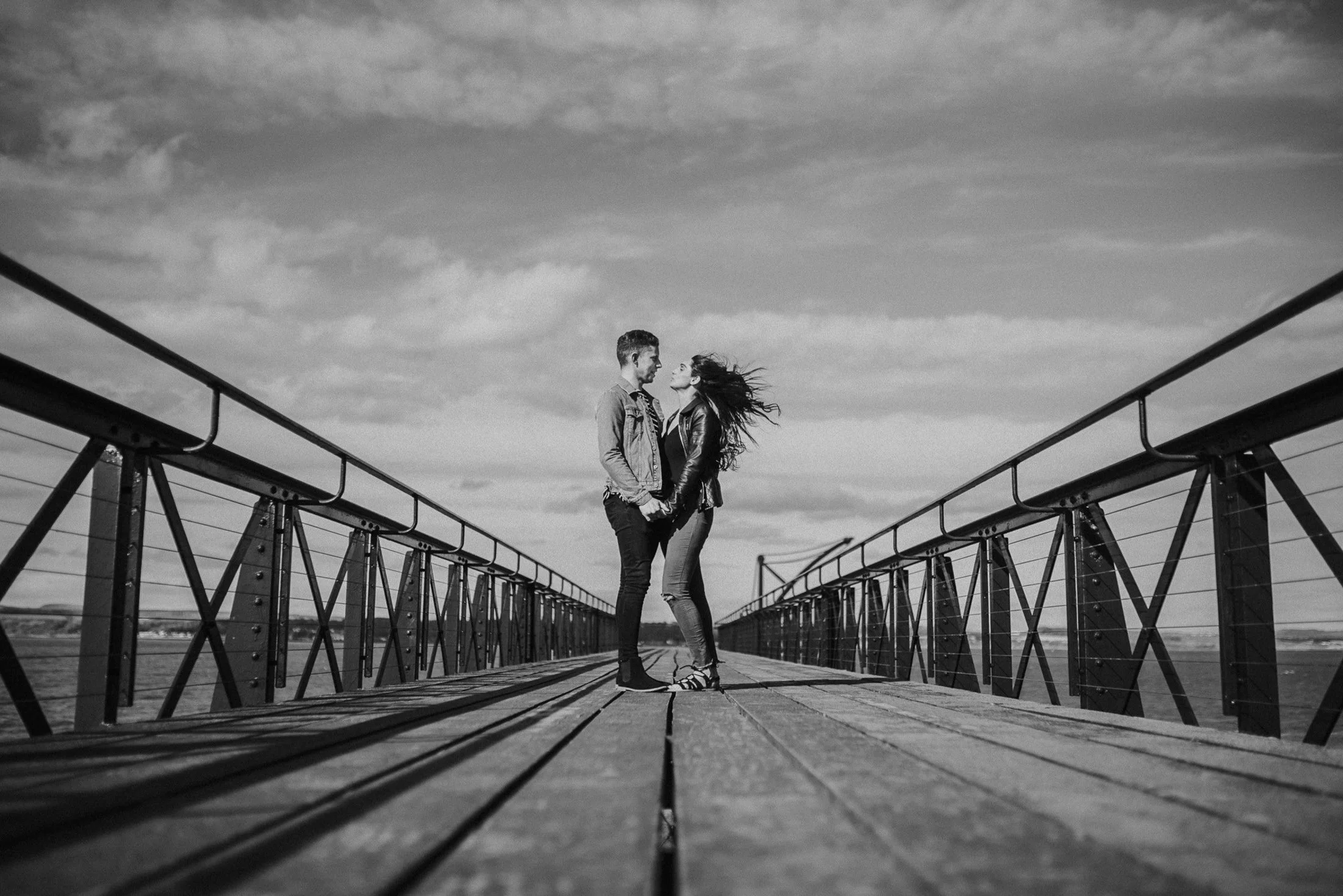 Hannah & James Blackness castle-2.jpg