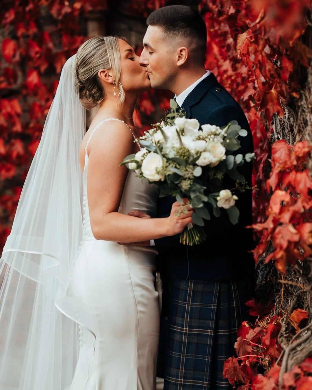 Looking back at my absolute favorites from 2025, Caitlin and Corey&rsquo;s stunning day at Carlowrie Castle was incredible! From the moment I arrived at the castle, the warmth and feeling of family around Caitlin and Corey was plain to see.

There is