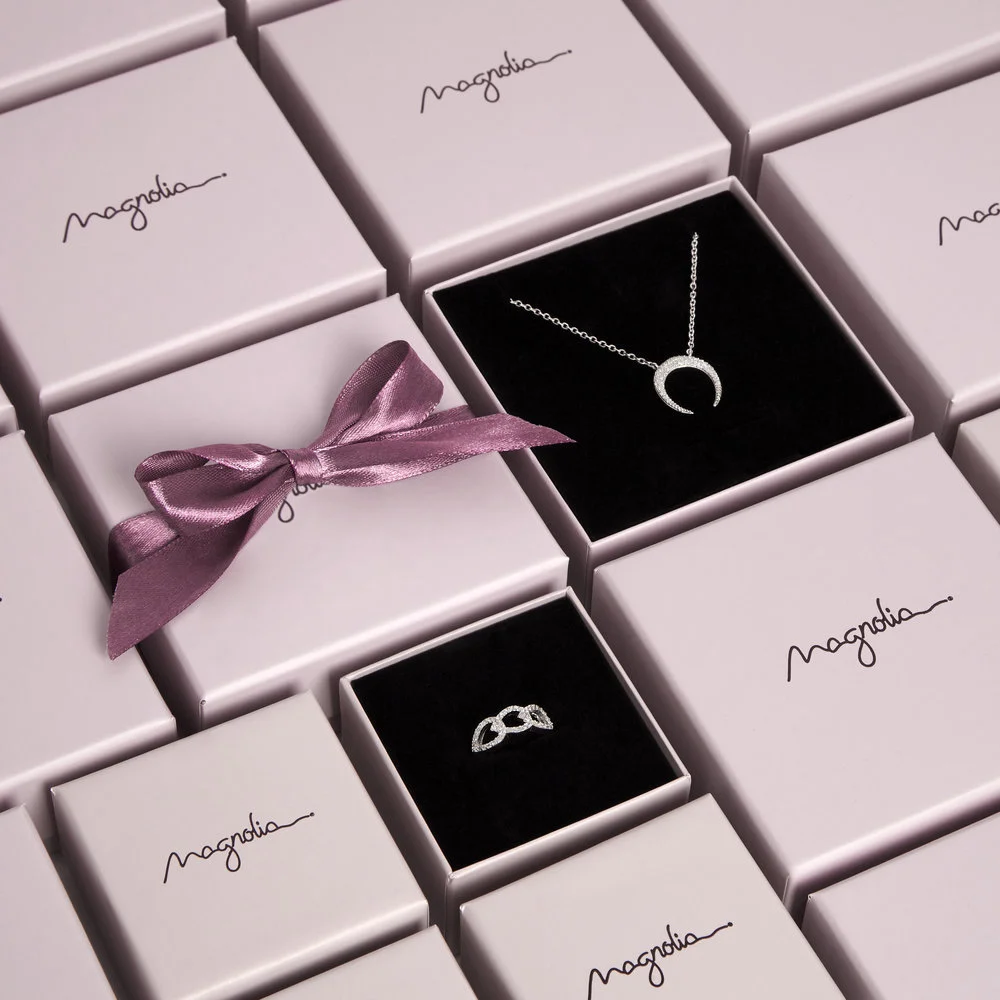 Magnolia_WEB_July_25_2018_Packaging1014+6-square+copy copy.jpg