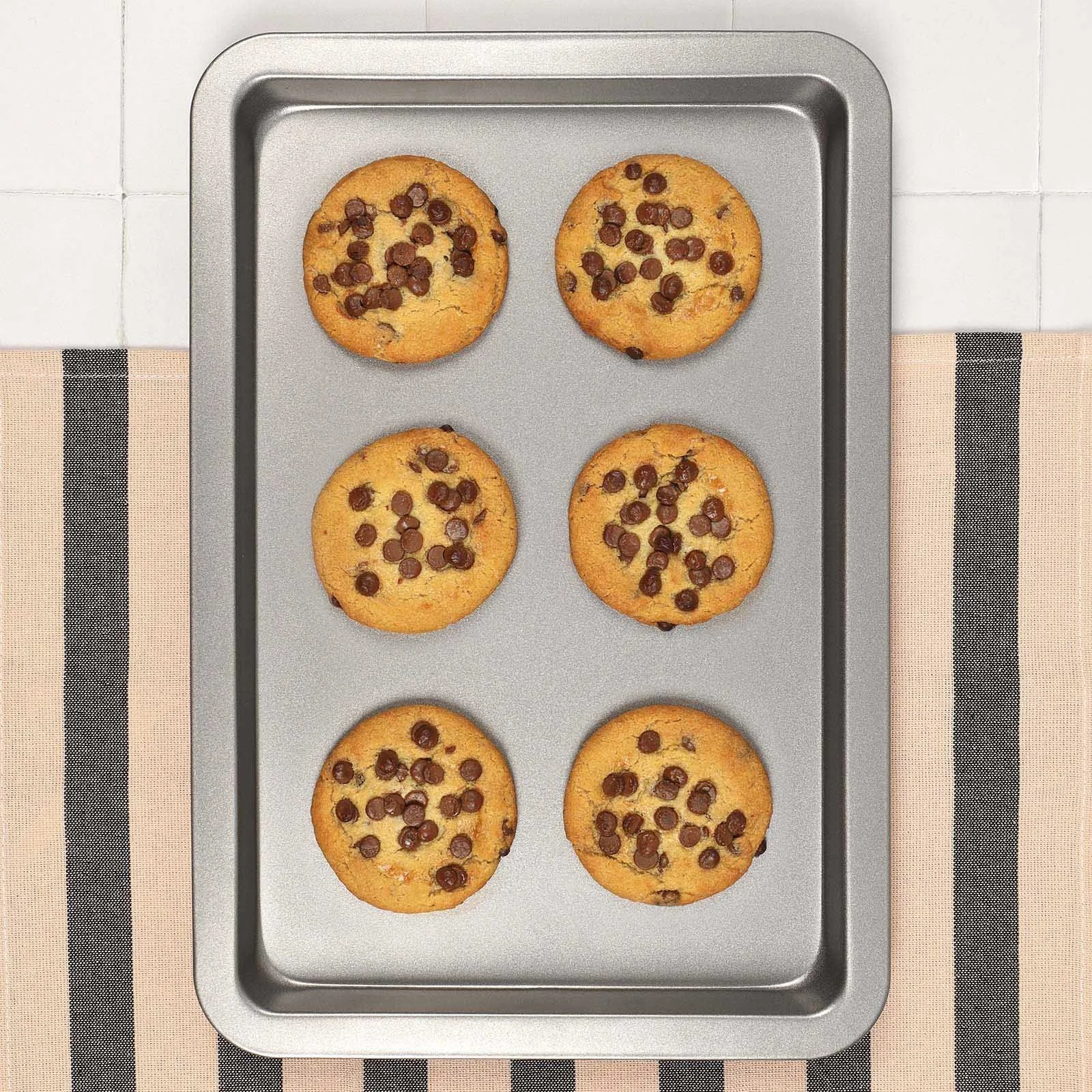 Lifestyle_Student1158_Baking_Tray.jpg
