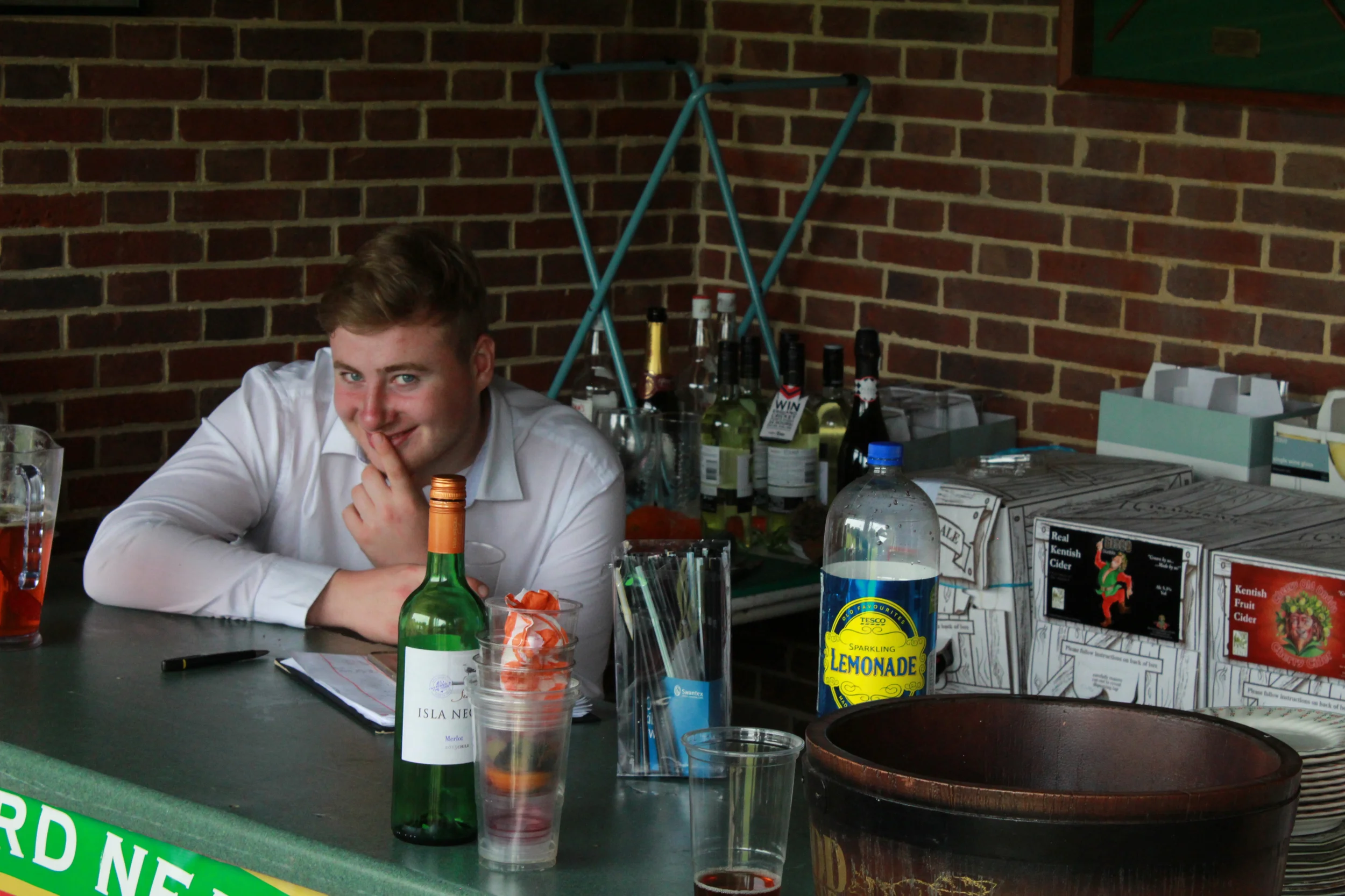 bar.jpg