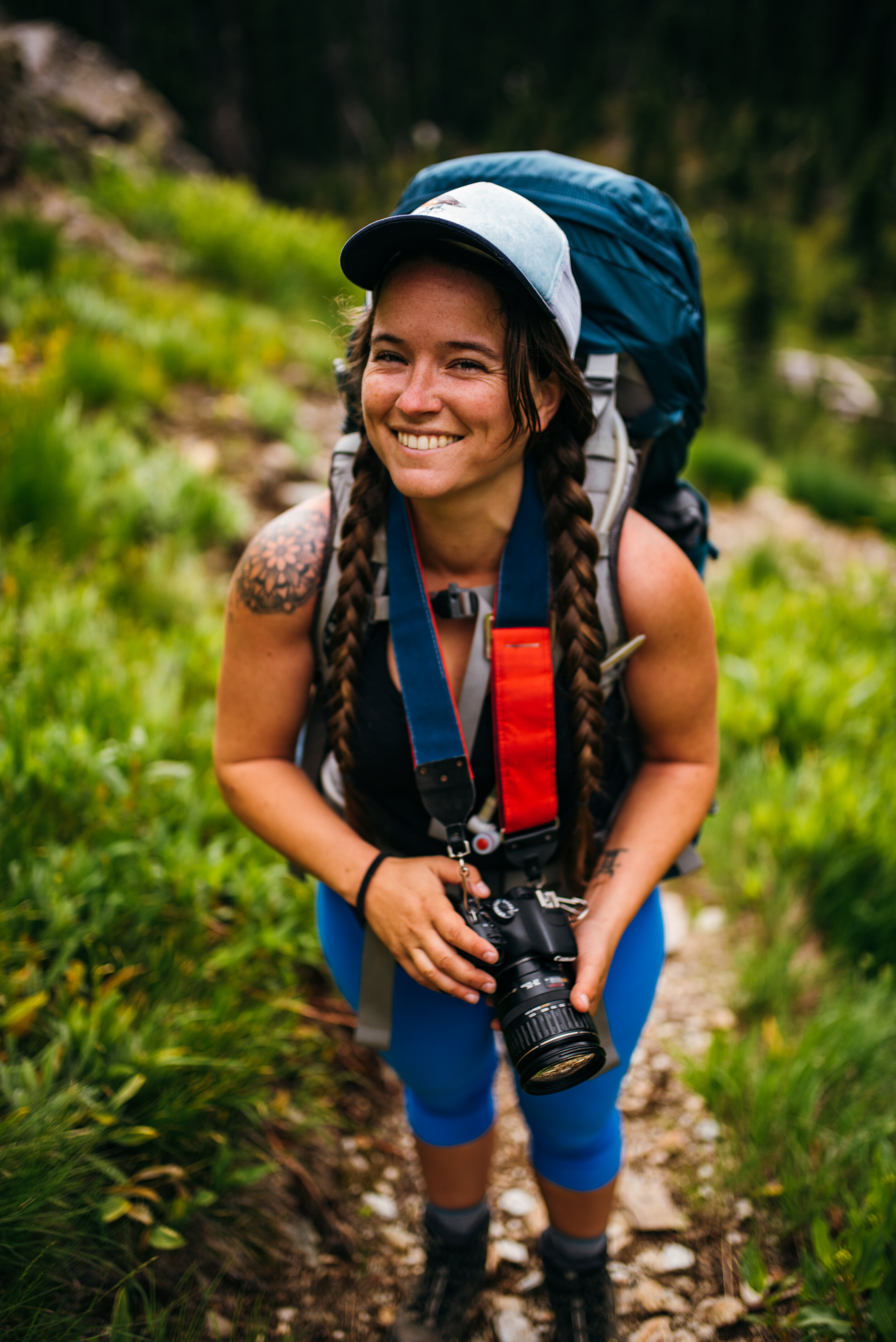  Cute as a button &amp; quite the up-and-coming photographer, folks! 