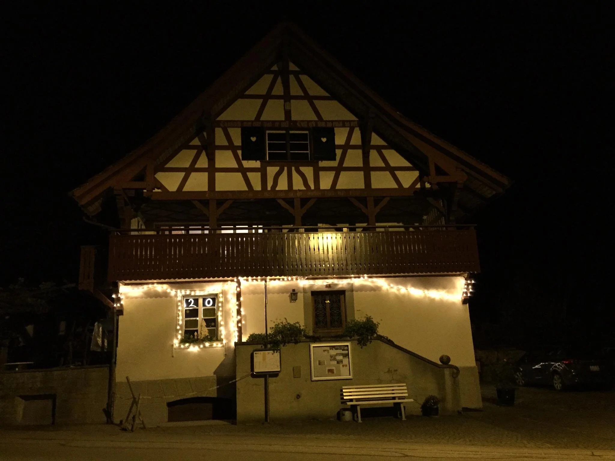 Adventsfenster und "Stubete"