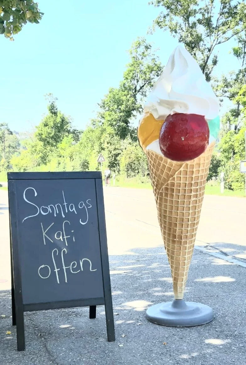 Sommer-Sonntagskafi in der Ziegelhütte in Flaach