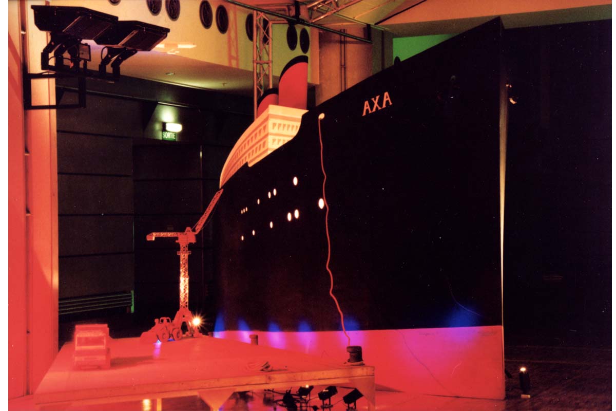 axa04.jpg