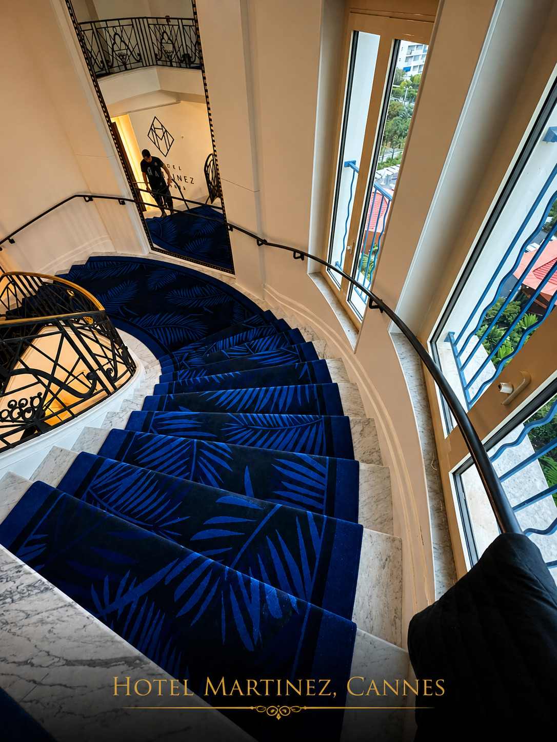 Hotel Martinez, Cannes-4.png