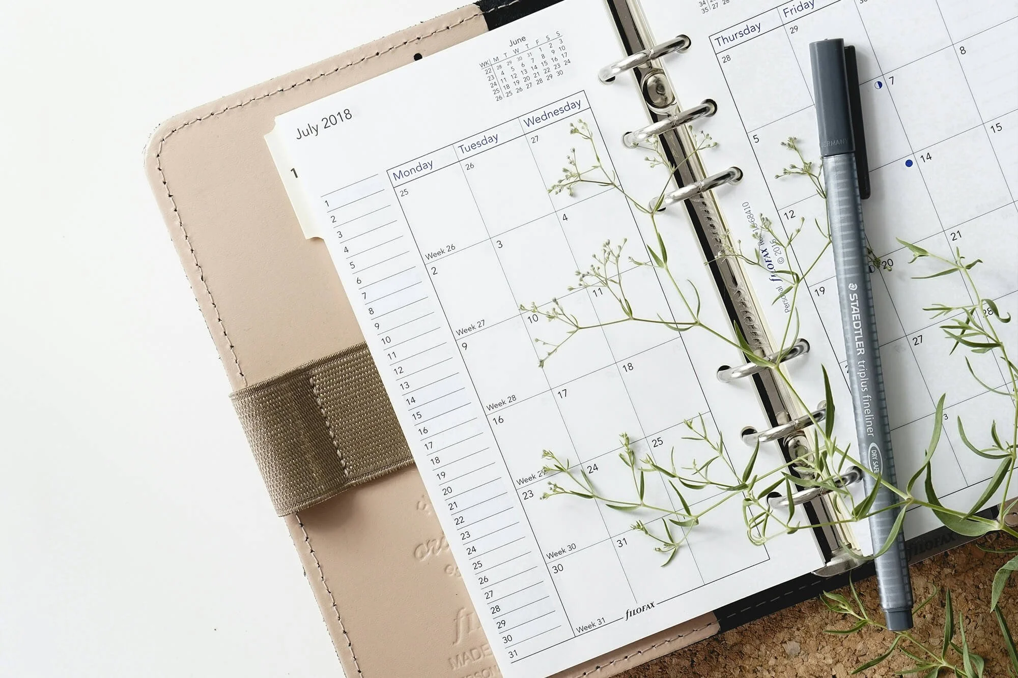 Use a Paper Planner to Create Your Weekly Plan: Back-to-School with Happy Spaces