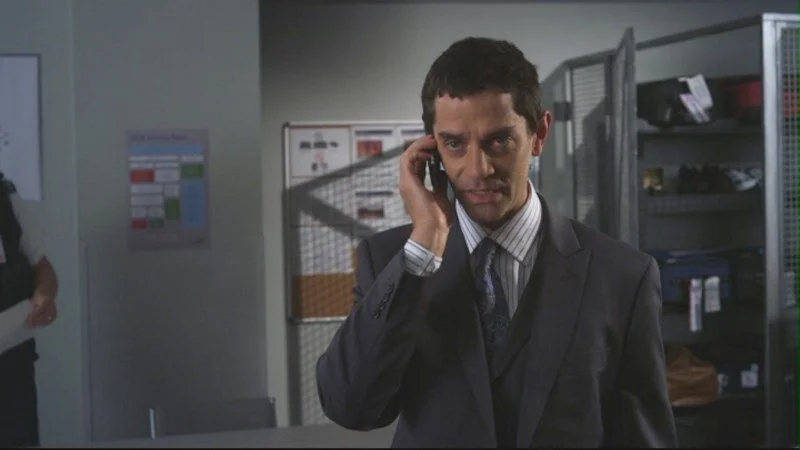 Leverage-The-King-George-Job-3-12-leverage-23717950-1280-720.jpg