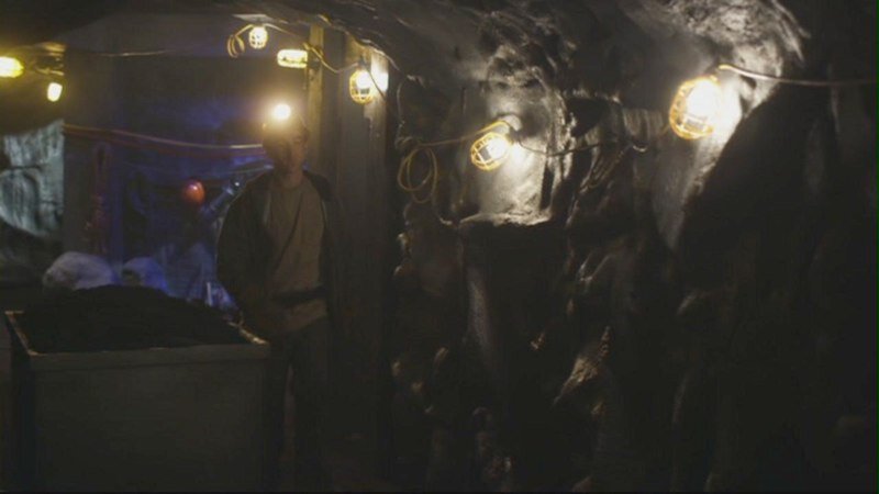 Leverage-The-Underground-Job-3-10-leverage-23695633-1280-720.jpg