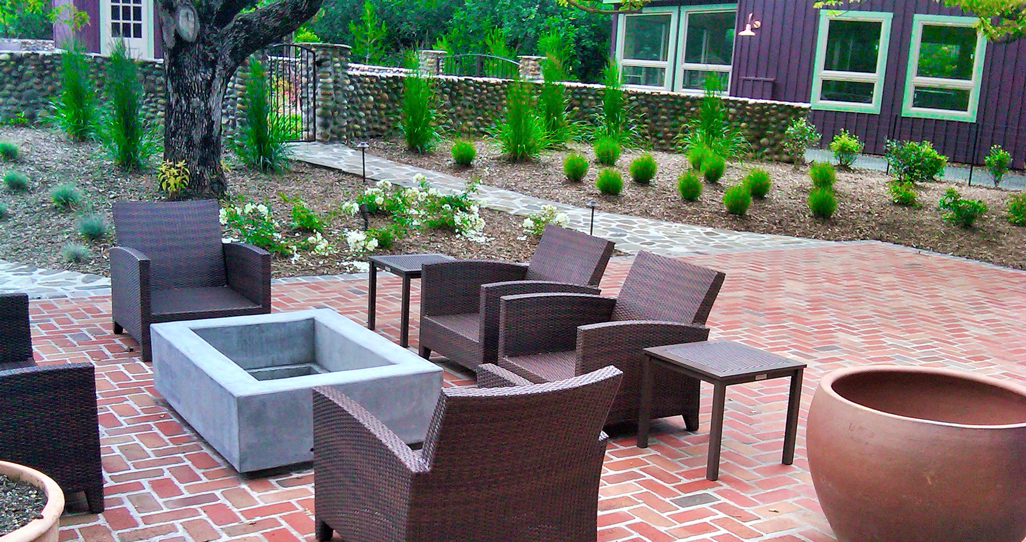 brick patio fire pit.jpg