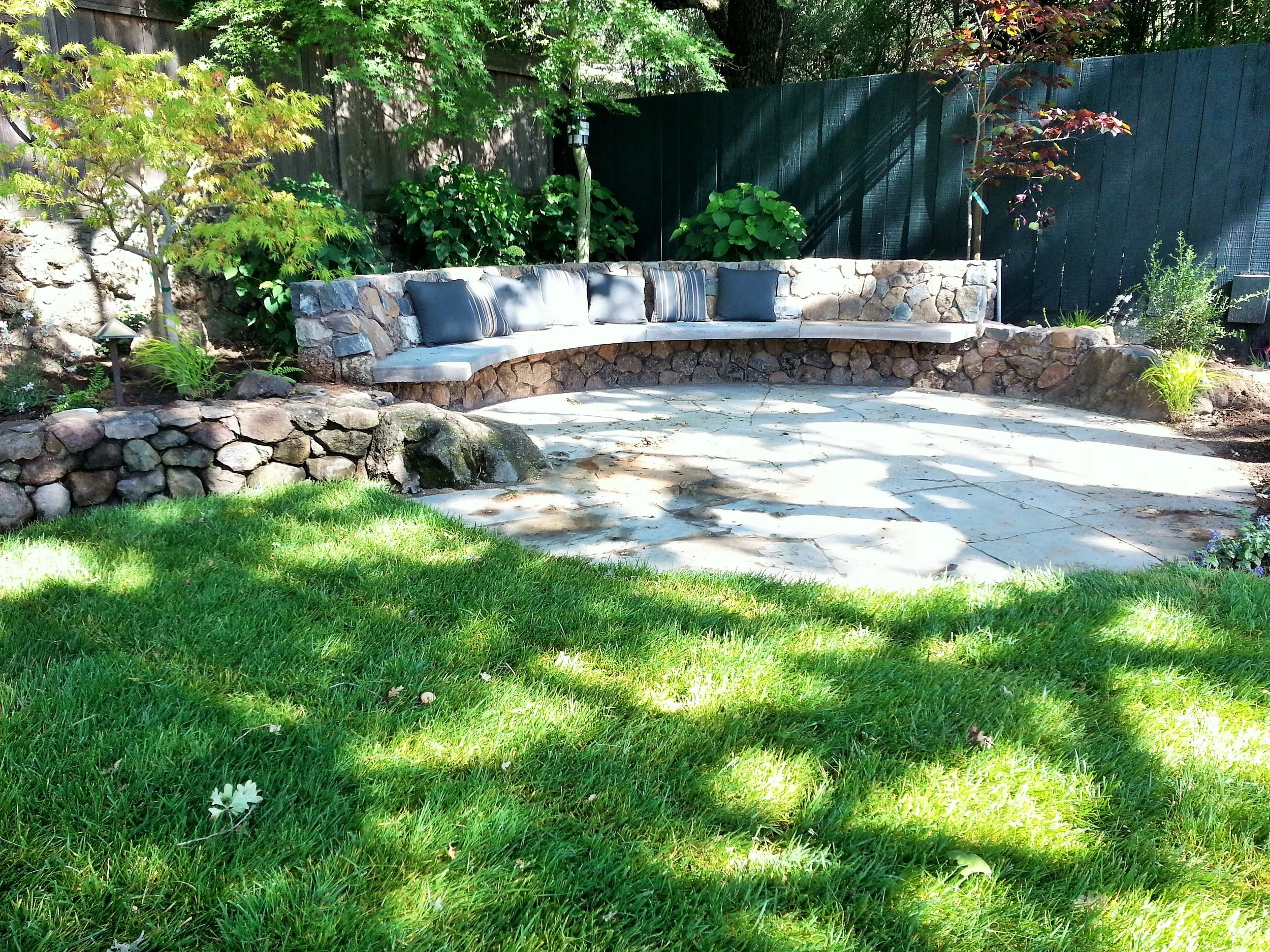 flagstone patio.jpg