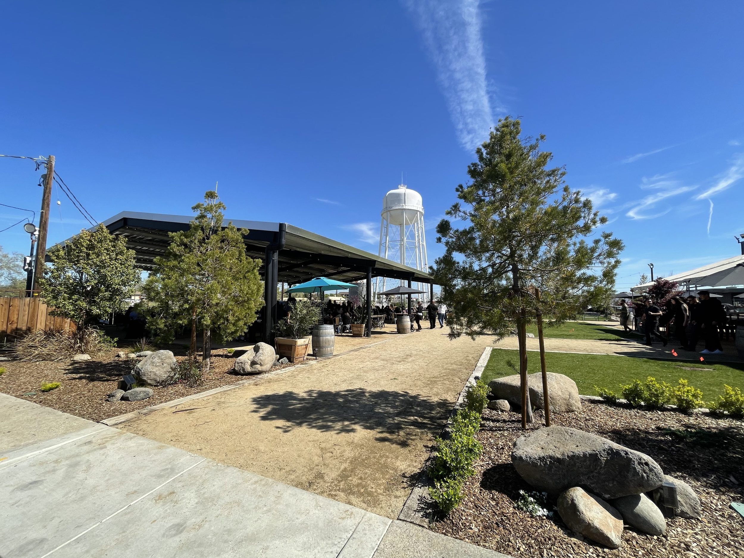 02-tarmac-outdoor-event-grounds-pavilion-atwater.jpg