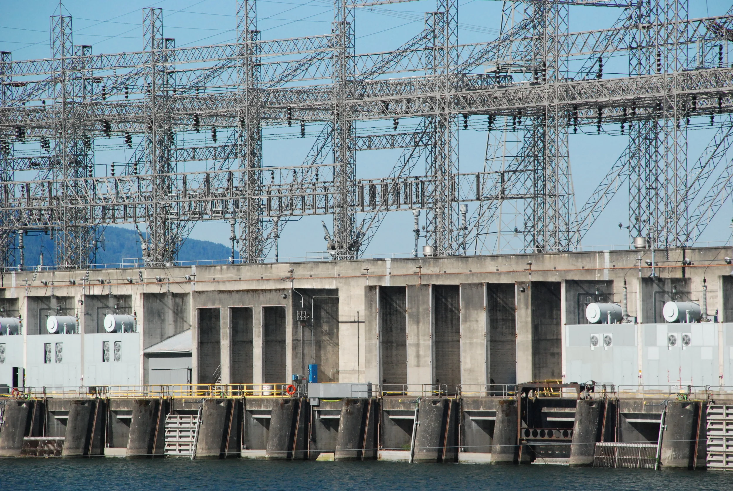 How Similar is Turning off the Electricity as it is to Turning off the Water