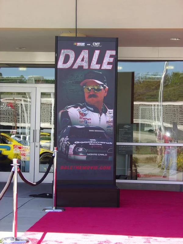 Dale Octanorm display 1m.jpg