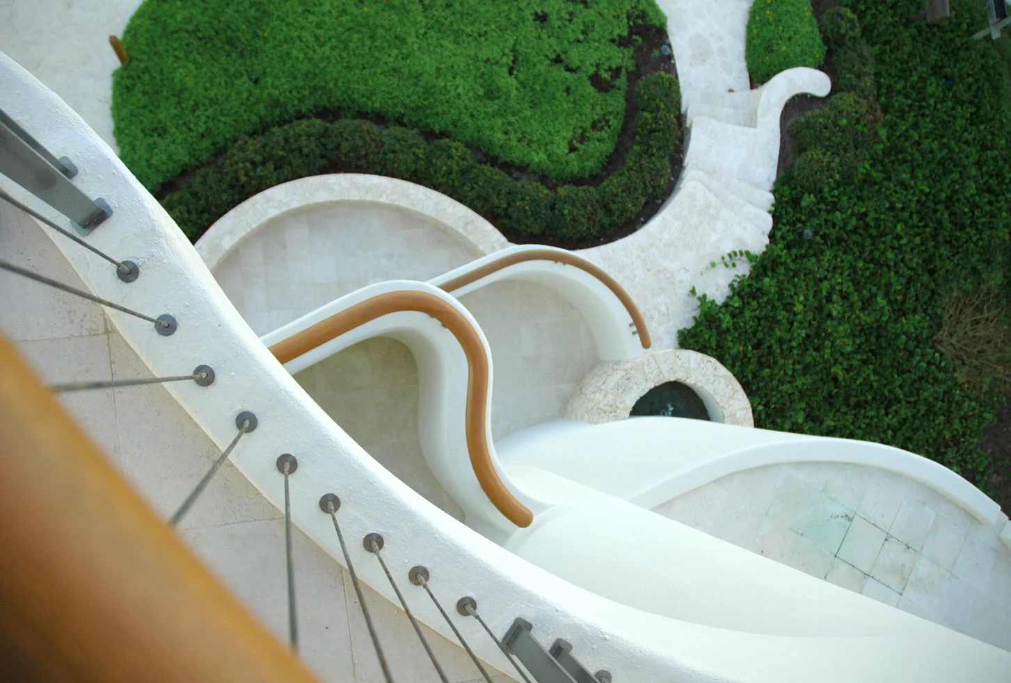 Blumresidence9.jpg