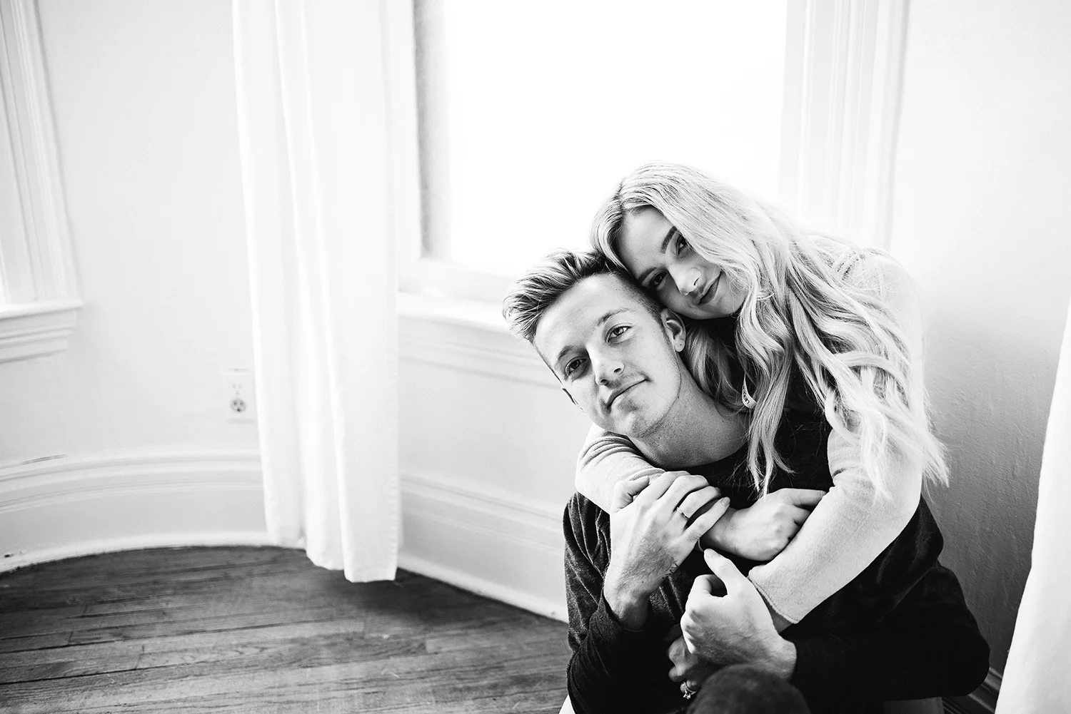 in-home-couples-session-colorado-photographer-6.jpg