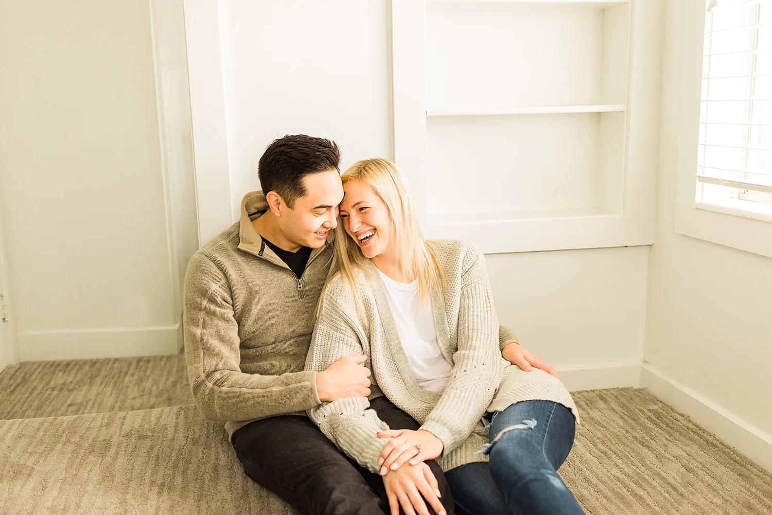 in-home-engagement-session-denver-engagement-photographer_14.jpg