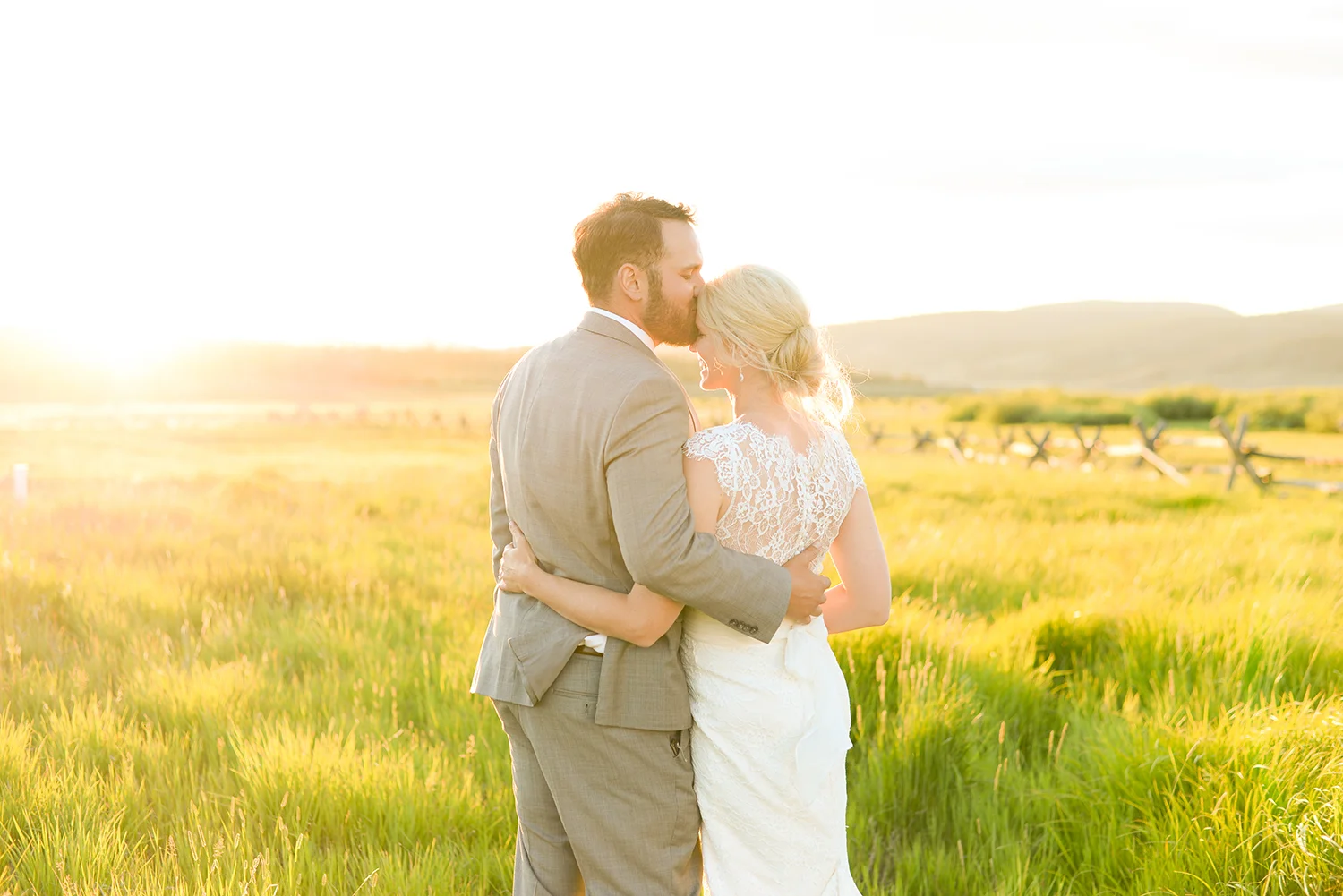 colorado-mountain-wedding-photographer-devils-thumb-ranch-wedding-n-k-37.jpg