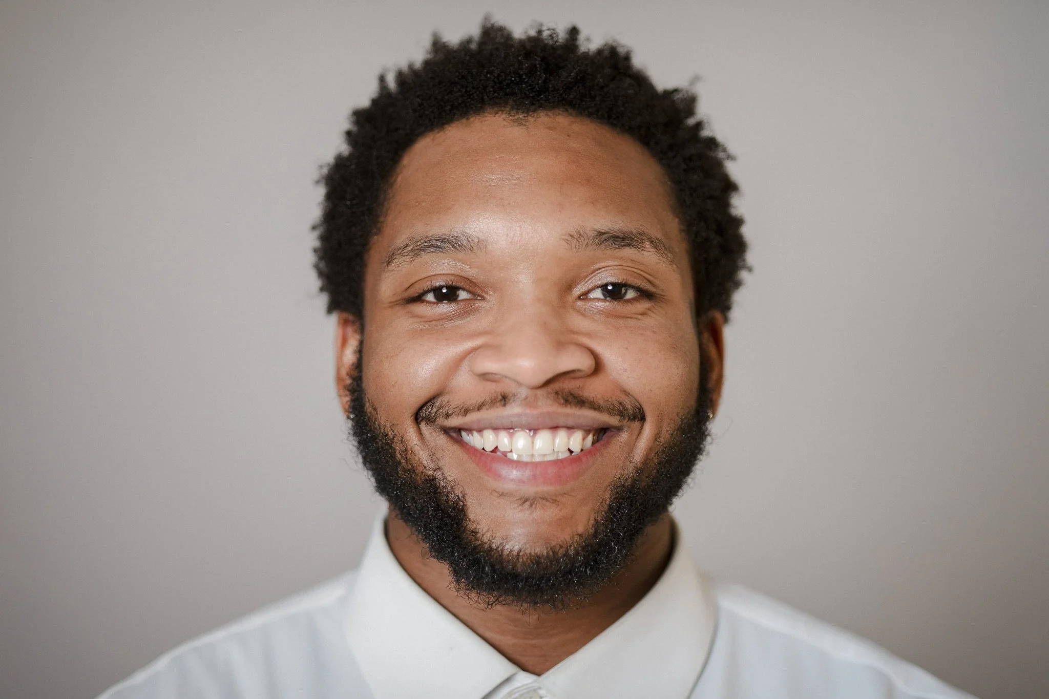 Took some headshots and promo shots for Eric&rsquo;s new  barbershop @tapersandtequila_  testing to see which post gets more engagement. The previous one I did with a layout app or this simpler one (one photo per slide) which one do you prefer?