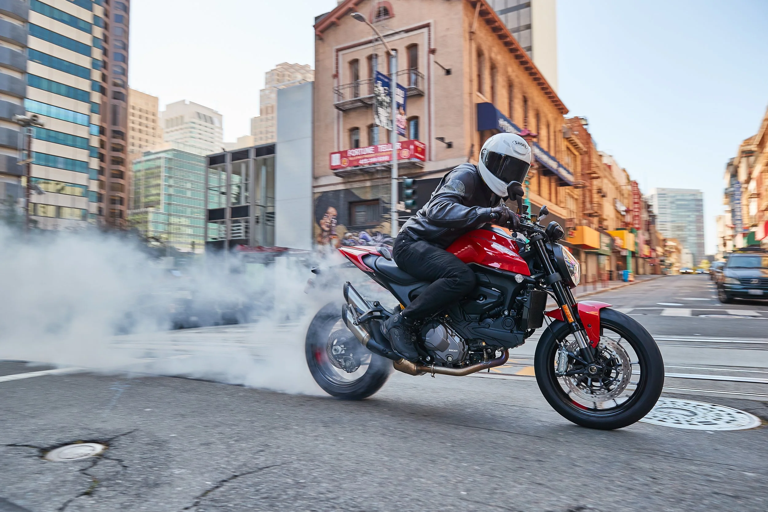 21017 Ducati Monster 9075.jpg